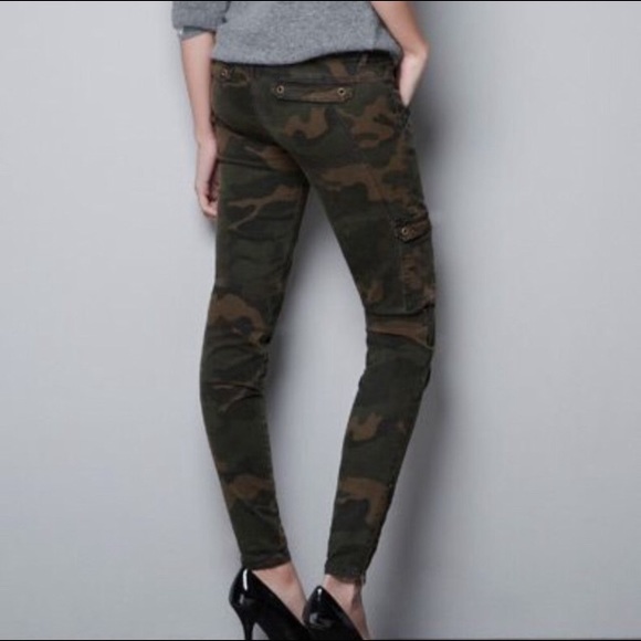🎉HP🎉 Zara army cargo pants - Picture 3 of 8
